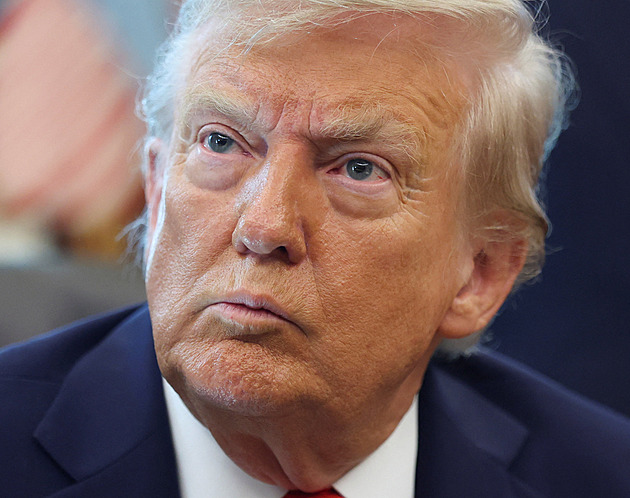 Lidé by chtěli diktátora. Ale já jím nejsem a nemám je rád, prohlásil Trump