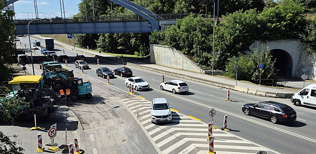 Oprava průtahu Táborem směrem na dálnici potrvá do listopadu, řidiče čekají omezení