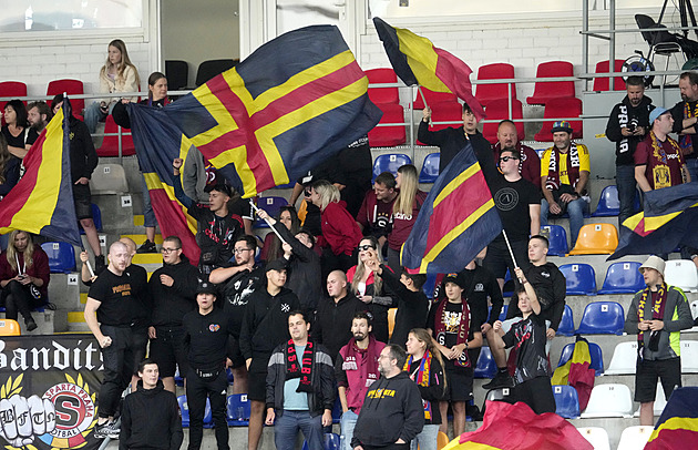 ONLINE: Riga FC - Sparta 0:0, hosté jsou aktivnější, Birmančevič v dobré pozici míjí