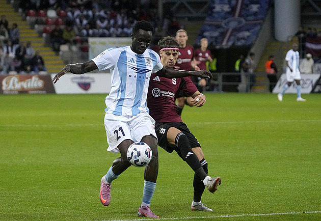 ONLINE: Riga FC - Sparta 0:0, hosté jen brání, Musah hlavičkuje nad bránu