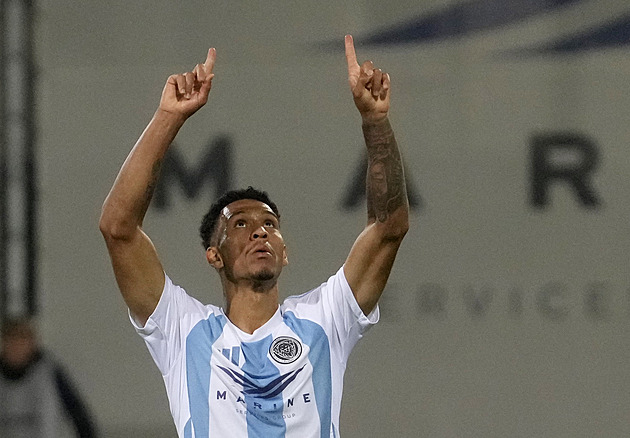 Riga FC - Sparta 1:0, hosté s postupem hazardovali, radují se i díky Vindahlovi