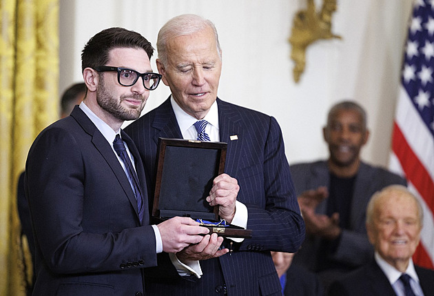 Trump žádá obvinit Sorose za korupci a podporu protestů. Důkazy nepředložil