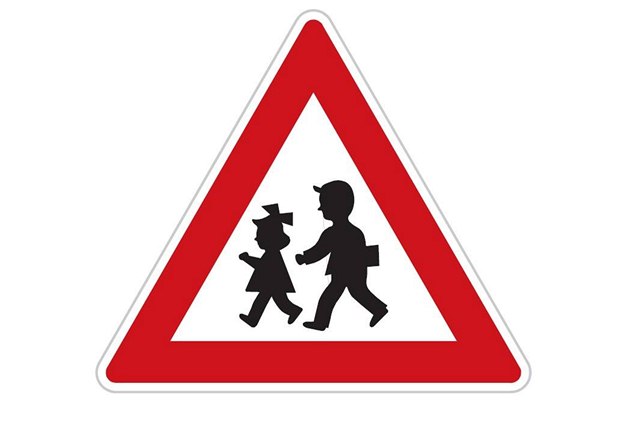 Řidiči, nohu z plynu a oči mějte úplně všude! Děti se vrací zpět do škol