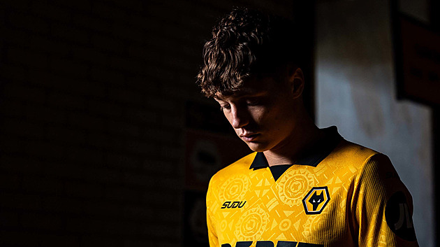 Krejčí už patří Wolves. Jde o hostování s opcí, počítá se však s trvalým přestupem