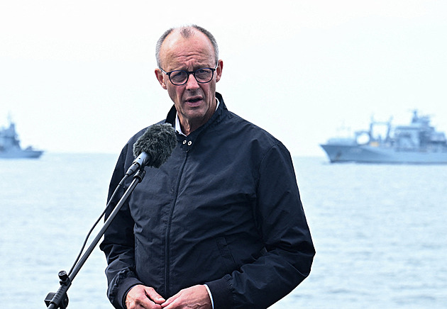 Ruské drony v Německu sledují trasy zbraní. Denně zkouší naši obranu, říká Merz