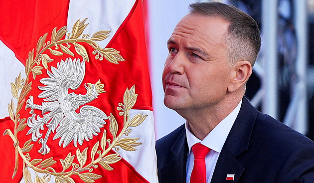 Zákaz „banderismu“, jedno veto za druhým. Prezident Nawrocki začal zostra