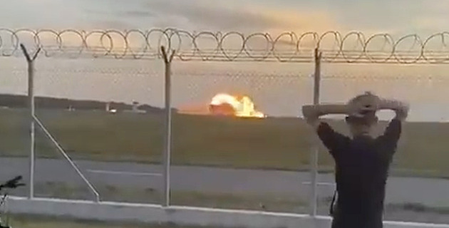 V Polsku spadla stíhačka F-16. Pilot při zkoušce na leteckou přehlídku zemřel