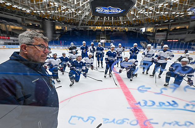 Kouč Komety před Ligou mistrů: Bude to hlavně o nás. Vyzkouší nové útočné varianty