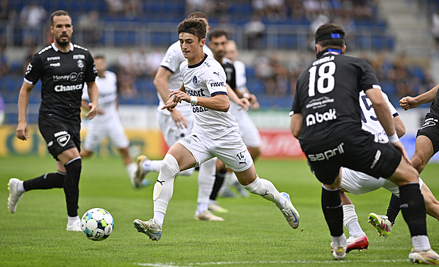 Teenager, jehož se vyplatí sledovat. Barát v základní sestavě zaujal