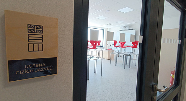 Brodská škola byla zralá na uzavření, dnes má nejmodernější učebny ve městě