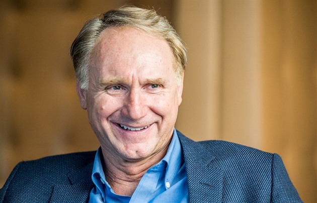 Dan Brown dorazí do Prahy, kde má děj nový příběh profesora Langdona