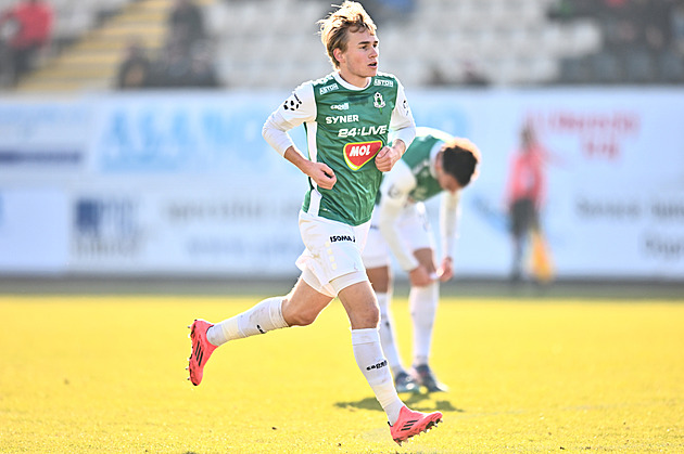 Fotbalové přestupy ONLINE: Beran odletěl do Olomouce, Barák má nový klub v Itálii