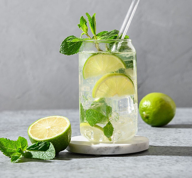 Propijte se ke štíhlosti. Tyto ovocné koktejly vám pomohou zhubnout