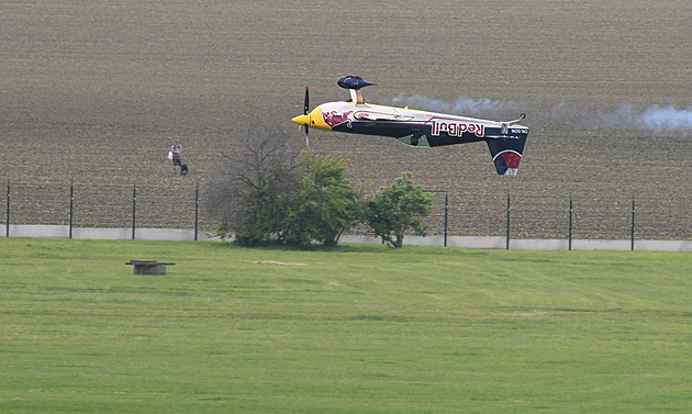 Šonka: Potřebuji létat hlavou dolů. O návratu Air Race vydrží nemluvit 6 sekund