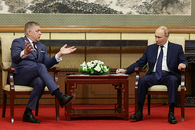 Jak se máte? Žiju. Fico se v Číně setkal s Putinem, měli žertovnou náladu