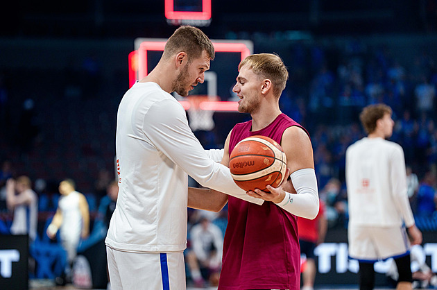 EuroBasket ONLINE: Jak se rozloučí Češi? Jejich ztráta s Lotyši před půlí vzrůstá