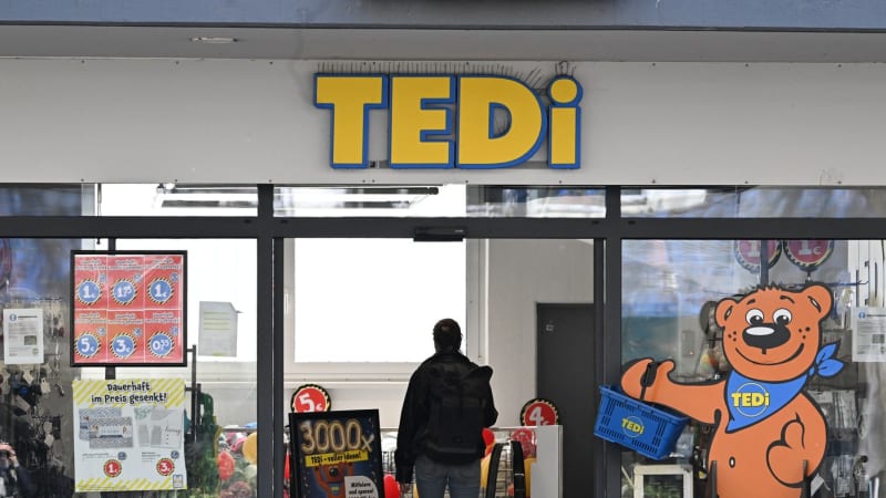 Řetězec stahuje z pultů nebezpečnou lampu. Nemáte ji doma?