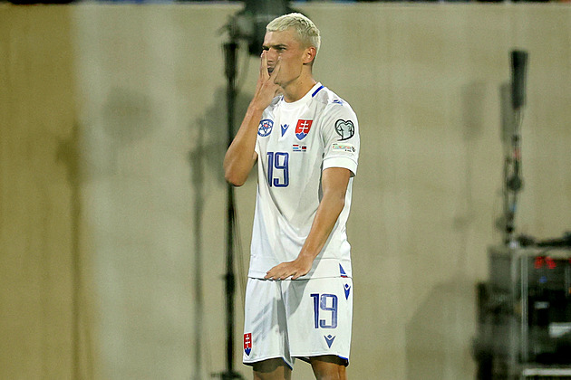 Pohotová reakce a pozdrav snoubence. Nenápadný pracant Rigo spasil Slováky