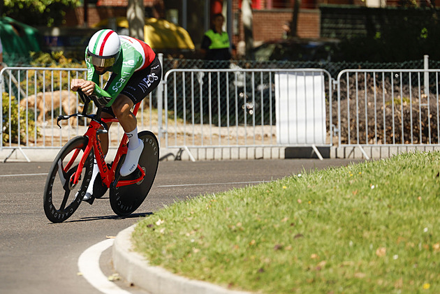 Vuelta ONLINE: Časovku vede s velkým náskokem Ganna. Otruba drží top dvacítku