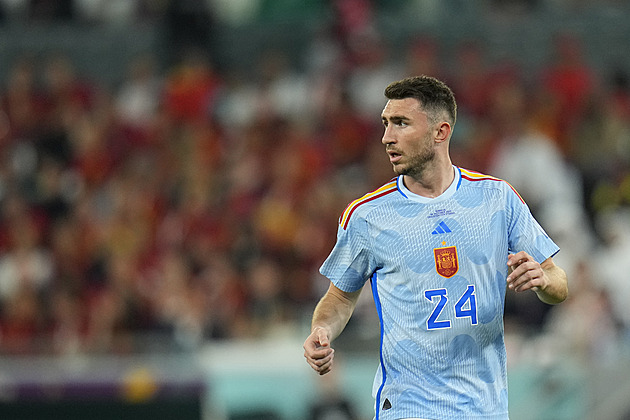 Fotbalové přestupy ONLINE: Bilbao na Slavii vyrukuje s posilou z an-Nasru