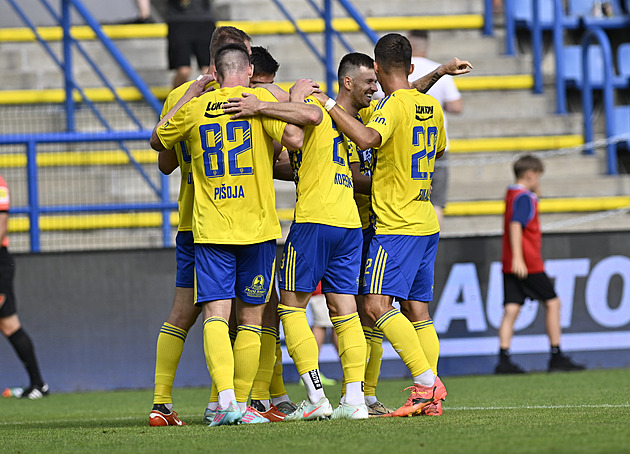 ONLINE: Zlín - Dukla, udrží si nováček formu i po reprezentační přestávce?