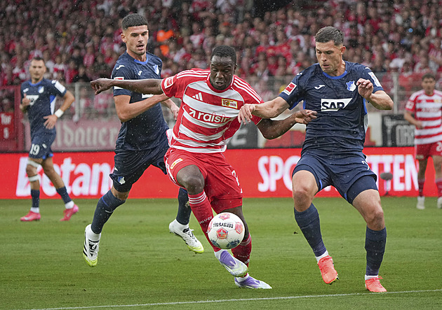 Coufal s Hranáčem byli u vítězství Hoffenheimu v Berlíně. Král jen střídal