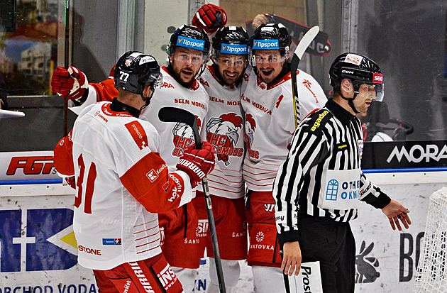 Olomouc - Kladno 4:1, domácí zapsali druhou výhru v sezoně, dařilo se Orsavovi