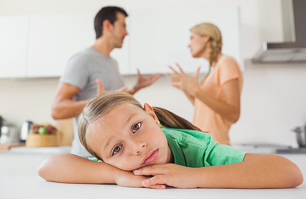 Jak s dětmi mluvit o rozvodu: neodbývejte otázky a ujistěte je o lásce