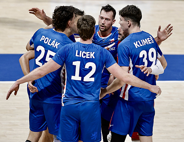 Volejbalisté poslali Brazílii domů, na MS si zahrají osmifinále. Proti Číně zářil Indra