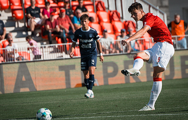 Remíza mrzí. Týmy jako Slovácko musíme porážet, říká pardubický Smékal