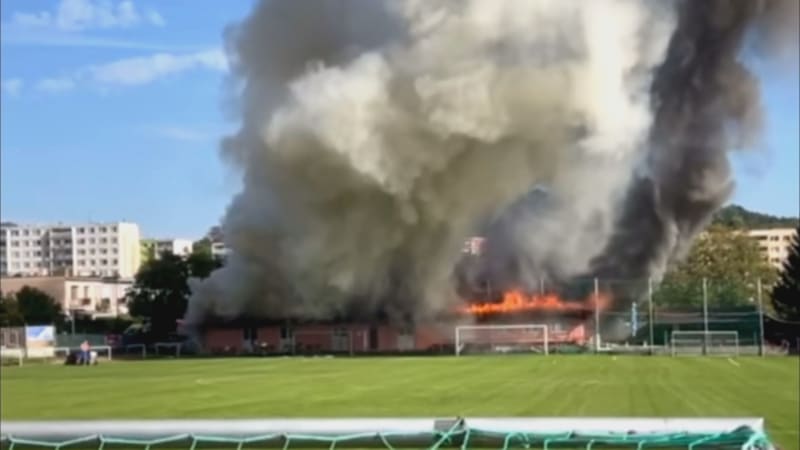 Zkáza fotbalového klubu v Litoměřicích: Shořely kabiny, dresy i míče, přesto bude hrát