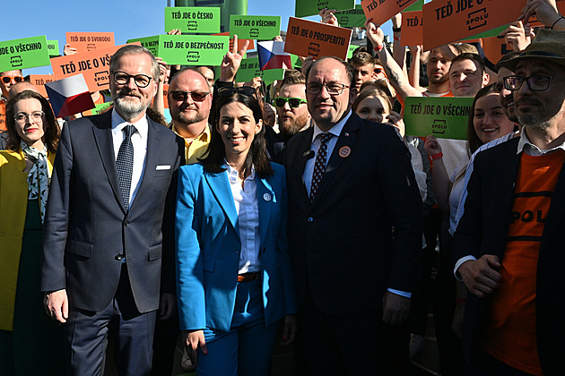 Koalice SPOLU ve volbách 2025: co slibuje, kdo kandiduje a jaké kauzy ji tíží
