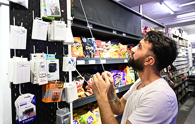 Zákaz prodeje chipsů po osmé večer. Mnichov si po stížnostech došlápl na kiosky