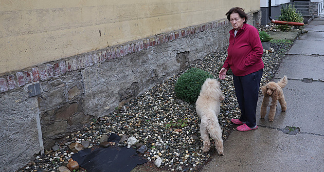 V pasti zátopové oblasti. Odejít odsud není reálné, říkají lidé zasažení povodněmi