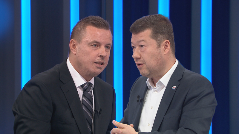 Neshoda u SPD a spol? Rajchl sliboval ceny jako na jarmarku, podle Okamury to je jinak