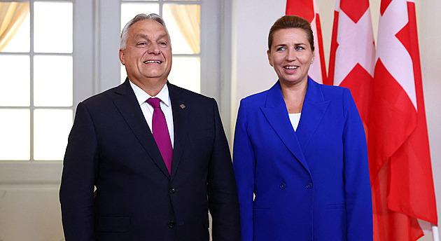 Ukrajina patří do EU, míní dánská premiérka. Chce obejít Orbánovo veto