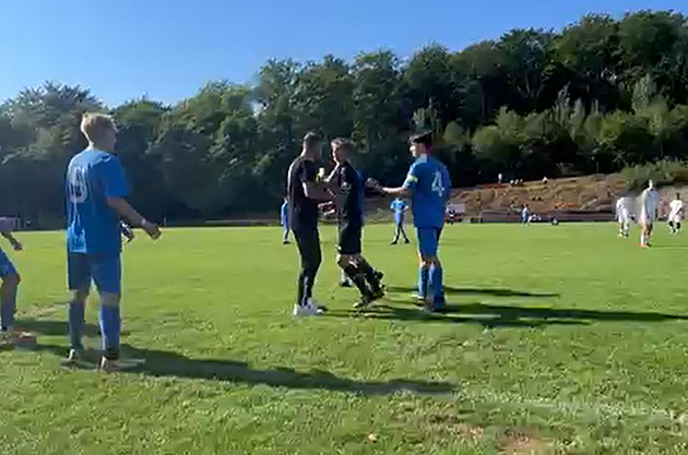 Exemplární trest! Trenér, který napadl sudího, má nevídanou stopku na pět let