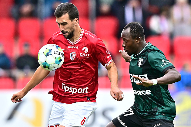 ONLINE: Pardubice - Karviná 0:1, domácí čekají na první výhru, za hosty střílí Krčík