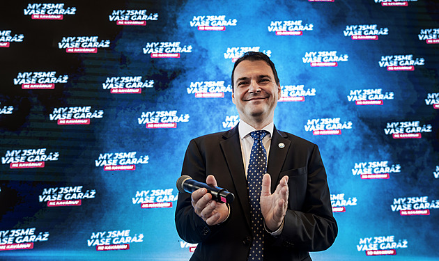 Vyjednávat za Motoristy bude Macinka, Turek a Šťastný. S ANO se sejdou ještě dnes