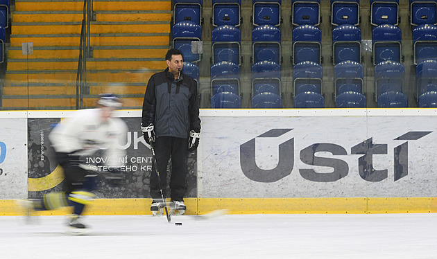 Legenda Růžička opět pomáhá Slovanu. Bez nároku na odměnu, řekl ústecký šéf
