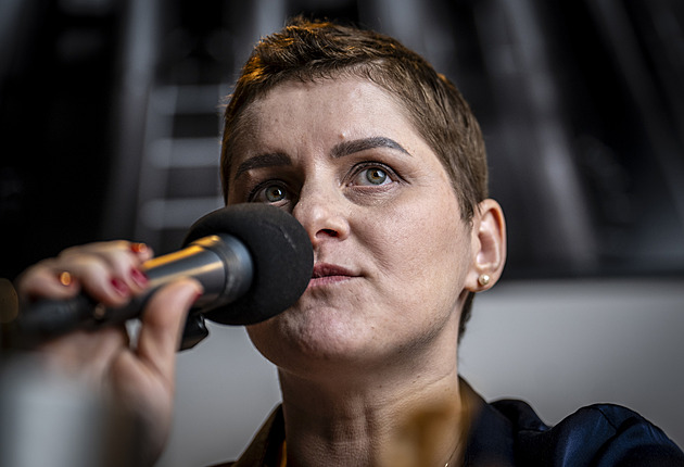 Maláčová i Zaorálek skončí v čele SOCDEM, svolávají sjezd