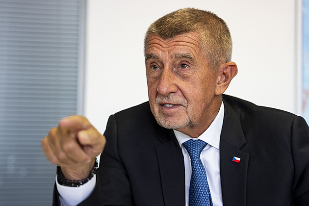 Zelenskyj mi nevolal, řešil nějaké drony, řekl Babiš. Ukrajina byla po velkém útoku