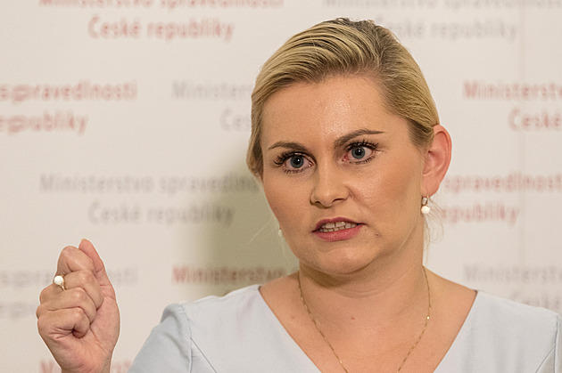 Poslanecký klub ANO povede Taťána Malá, nahradí Schillerovou