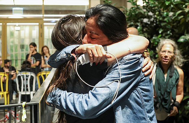 Trump oznámil dohodu o válce v Gaze. Hamás propustí rukojmí v pondělí či úterý