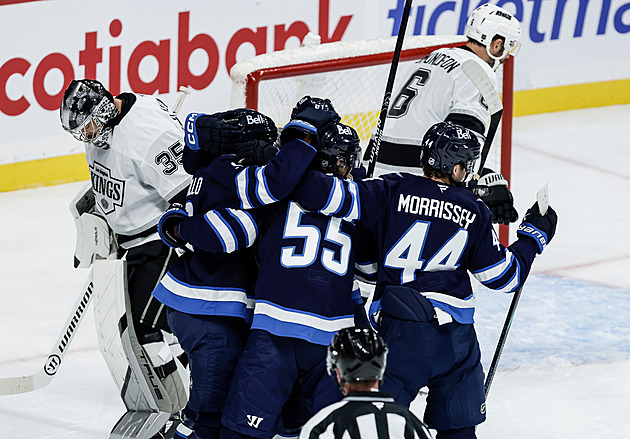 Winnipeg těsně zdolal Los Angeles, do akce jde Klapka v dresu Calgary