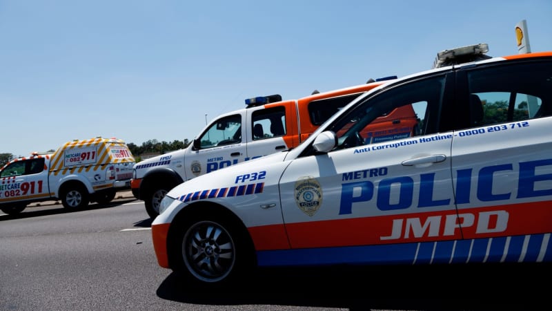 Přeplněný autobus se zřítil z útesu. Desítky lidí v JAR zemřely, další jsou v nemocnici