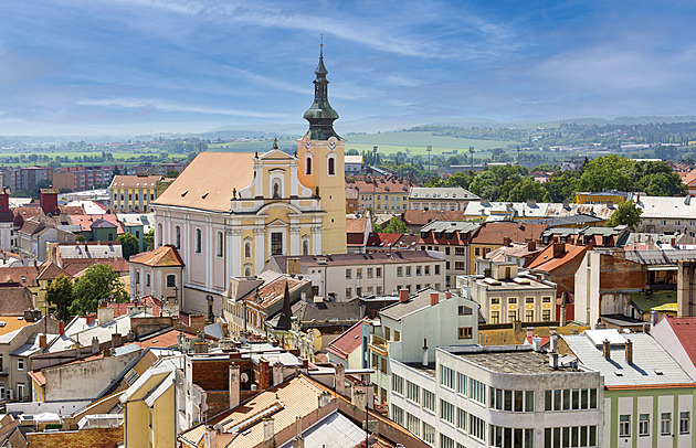Kněz podle soudu zneužil desetiletou dívku u zpovědi, řízení s ním vede i Vatikán