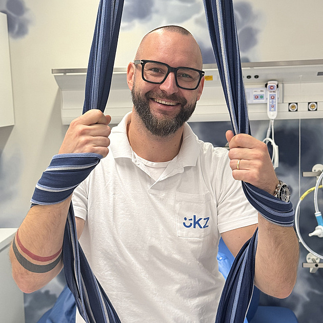 Kryjeme záda ženám, které chtějí rodit doma, říká porodník Petr Holba