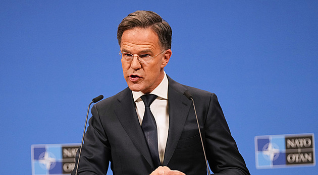 Americké dodávky Ukrajině bude platit už polovina zemí NATO. Vyslyšely Hegsetha