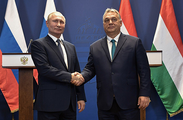 Putin si volal s Orbánem. Informoval ho obsahu hovoru s Trumpem